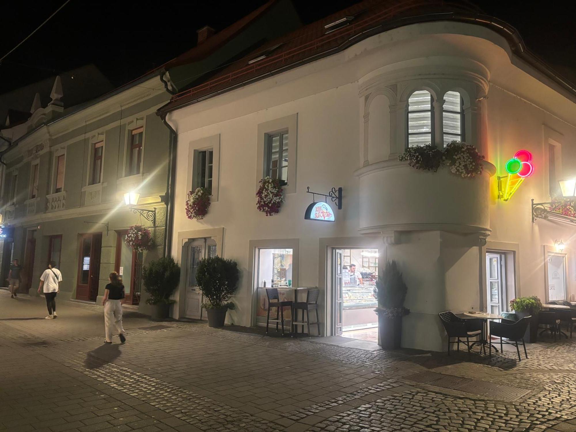 Apartment Old Town *